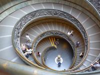 Treppenhaus im Vatikanischen Museum