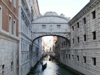 Ponte dei Sospiri-Seufzerbrücke in Venedig
