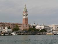 Canal Grande mit Campanile am Piazza San Marco