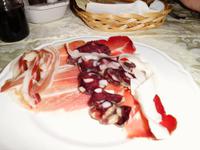 leckere Speisen - z.Bsp. Wildschweinsalami