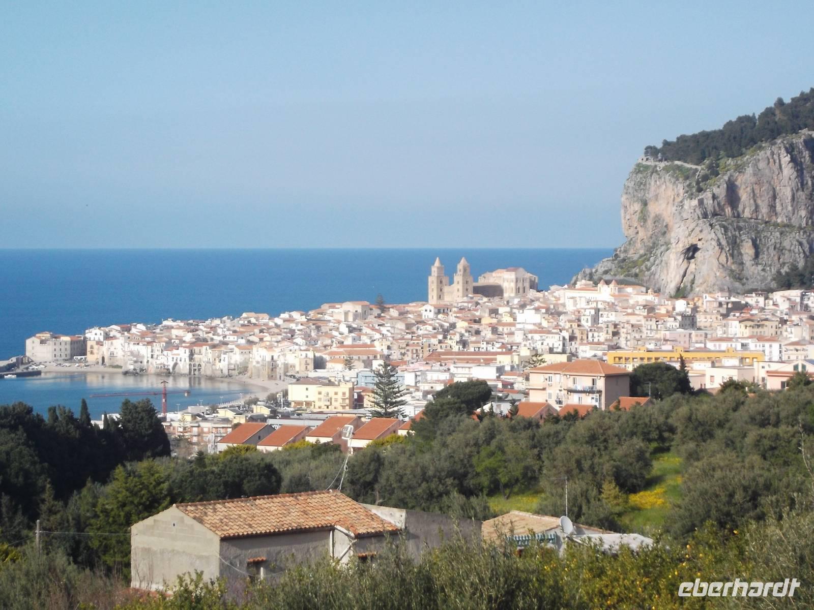 Blick auf Cefalu