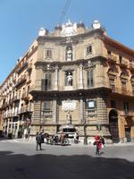 an den Quattro Canti von Palermo