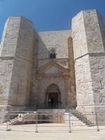 Eingangstor zum Castel del Monte