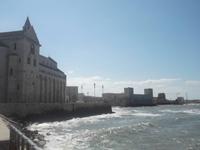 Blick zum Dom und Kastell von Trani