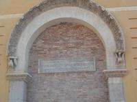 Portal - Rest der Stauferresidenz in Foggia