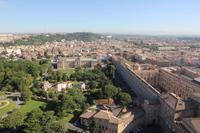 Blick von der Kuppel der Kirche S. Petro
