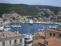 Der Hafen von Bonifacio