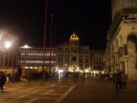 Markusplatz bei Nacht