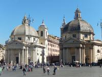 Nach einem kurzen Abstieg standen wir schließlich auch auf dem Piazza del Popolo