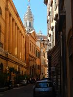 Der barocke Glockenturm der Sant Ivo alla Sapienza, einer der schönsten Kirchen Roms, die sich im heutigen Staatsarchiv befindet