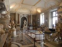 Im Saal der Tiere werden, wie der Name schon sagt, Skulpturen von Tieren ausgestellt