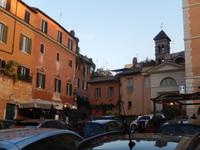 Wir starteten in den Gässchen von Trastevere, dem beliebten Kneipenviertel