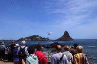 Acitrezza mit Flugshow