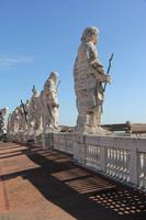 Auf dem Dach des Langschiffes von S. Pietro