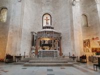 Bari, Altar in der Basilica