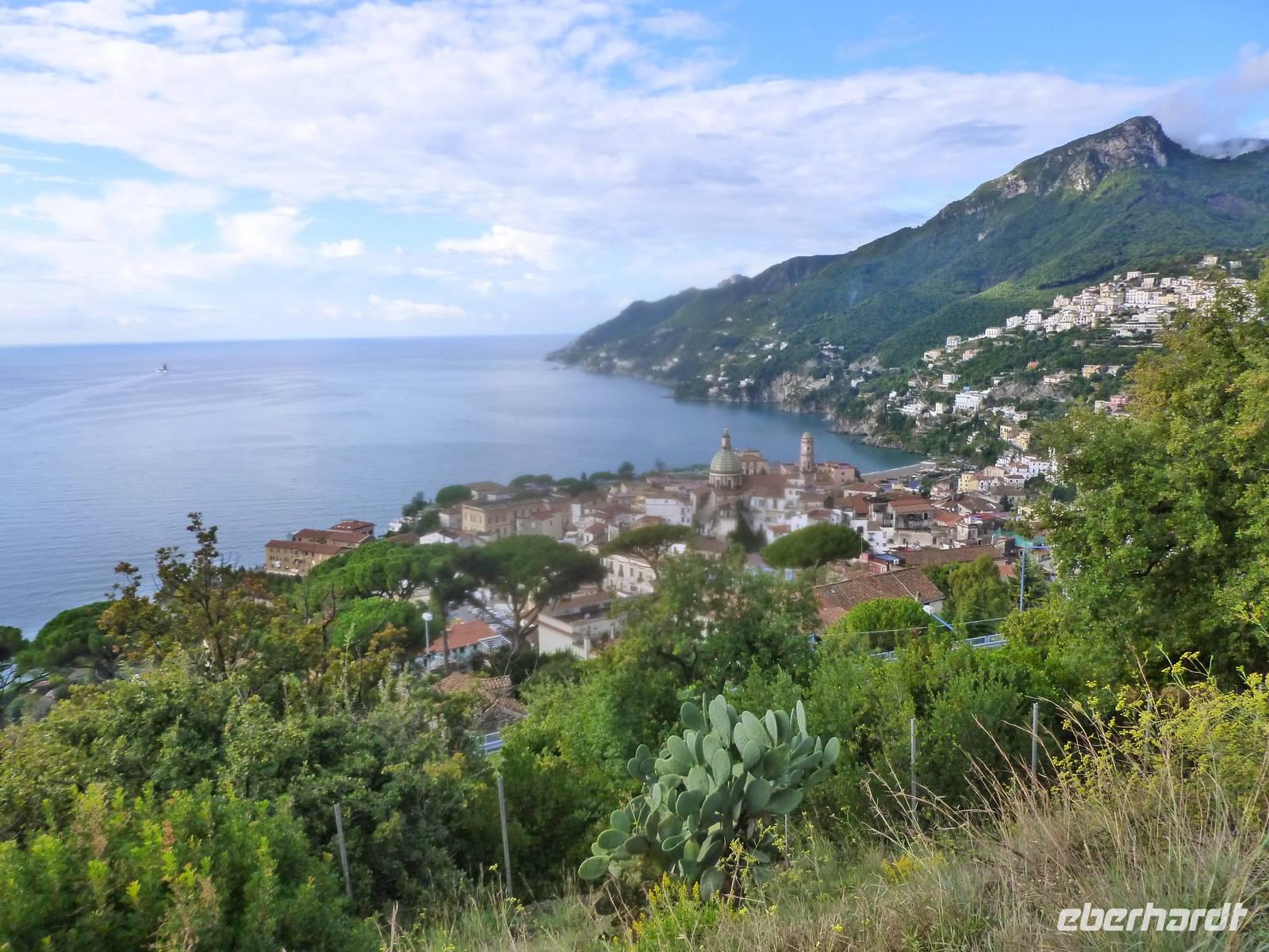 Blick auf die Amalfiküste (Vietri sul Mare)