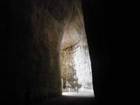 Blick aus dem Ohr des Dionysos