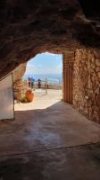 Blick aus der Grotte im Kloster Pulsano