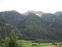 Blick zum Zinseler, dem Hausberg von Stilfes