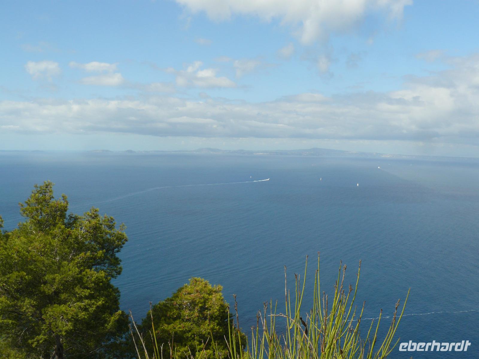 Capri 12
