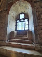 Castel del Monte, einiges 3flügliges Fenster