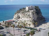 DSCN4454 Santa Maria dell Isola Tropea