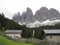 Dussler Alm am Fuße der Villnösser Geisler Spitzen