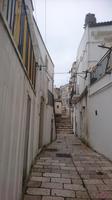 Enge Gassen in der Altstadt von Monte San Angelo