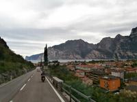 Fahrt am Gardasee entlang