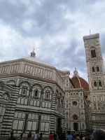Florenz - Baptisterium, im Hintergrund Dom und Glockenturm