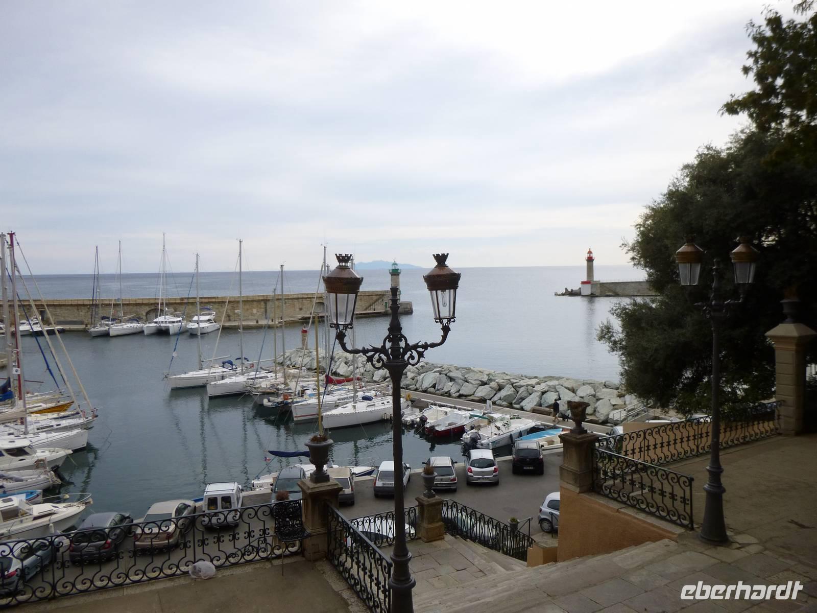 Hafen von Cardo