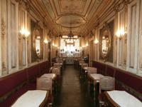 Kaffeehaus am Piazza San Marco in Venedig