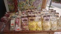 Kleiner Stand mit regionalen Produkten, Vieste