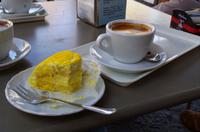 Letzter Cappuccino mit Fetta Torta Fresca Fumerola