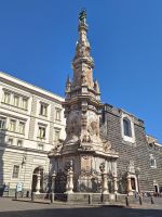 Neapel Piazza Gesú Nuovo