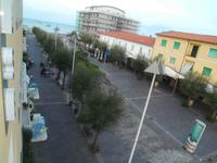 Nur 50 m zum Meer in Cecina
