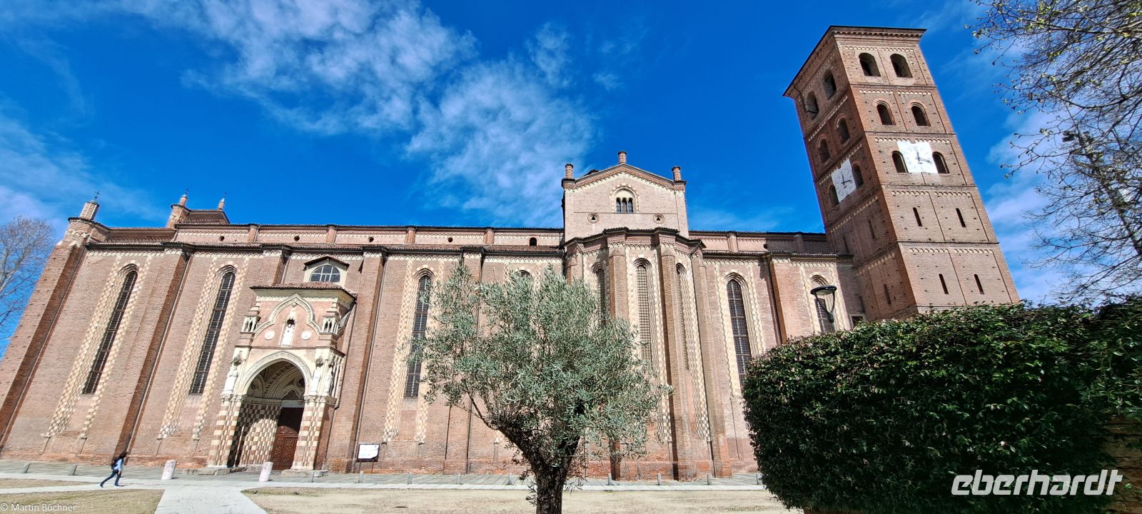 Piemont - Dom zu Asti