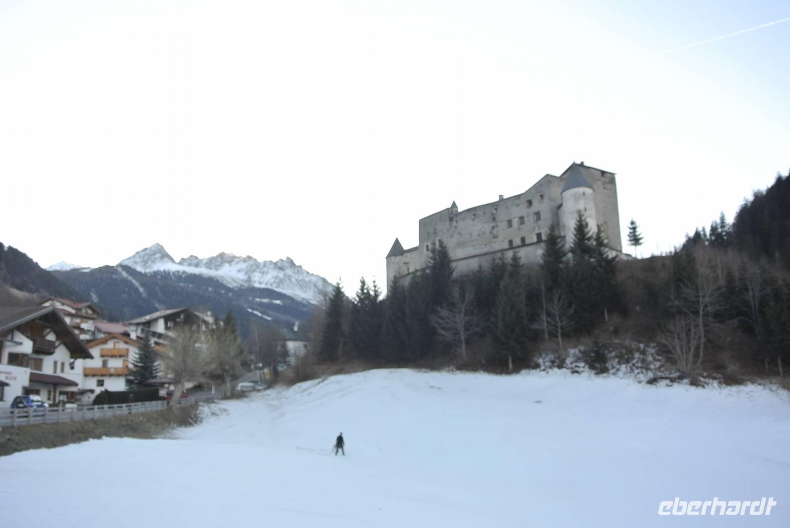 Schloss Naudersberg