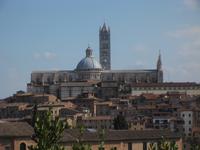 Siena wird vom Dom überragt