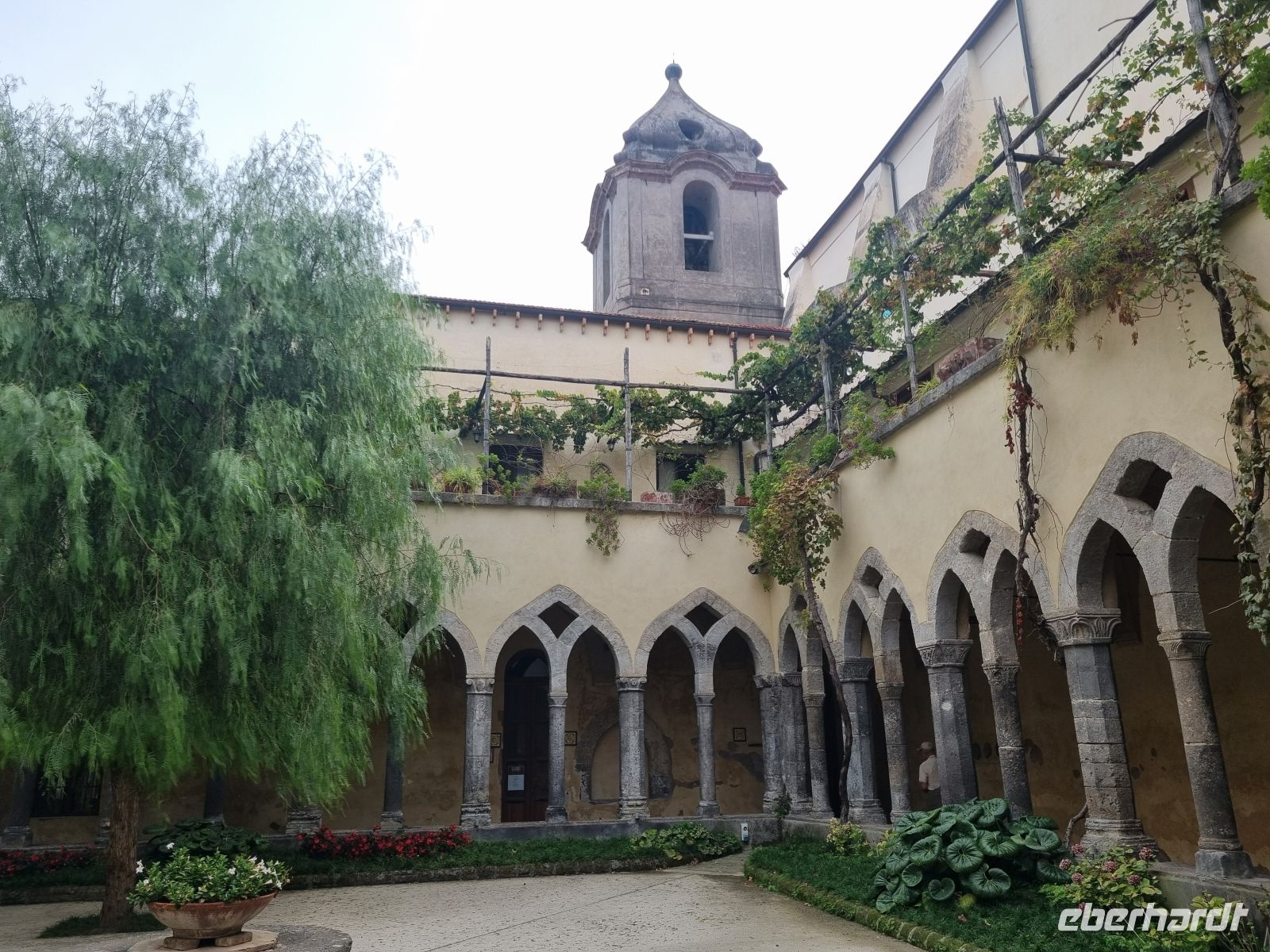 Sorrent (Kreuzgang des Klosters San Francesco) 