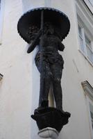 Statue 