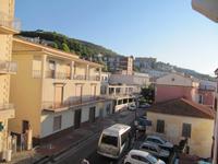 Strasse vorm Hotel