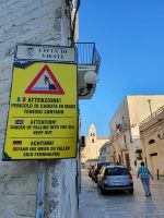 Vieste, wichtiges Schild ...