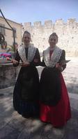 Zwei Grazien in Tracht, Zadar