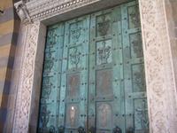 das byzantinische Bronzeportal des Domes 
