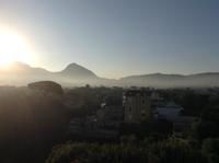 im Morgennebel