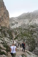 in den Dolomiten vom Grödnerjoch ins Gardertal