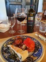 passend zum Rotwein....