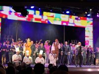 Theater Norwegian Sun