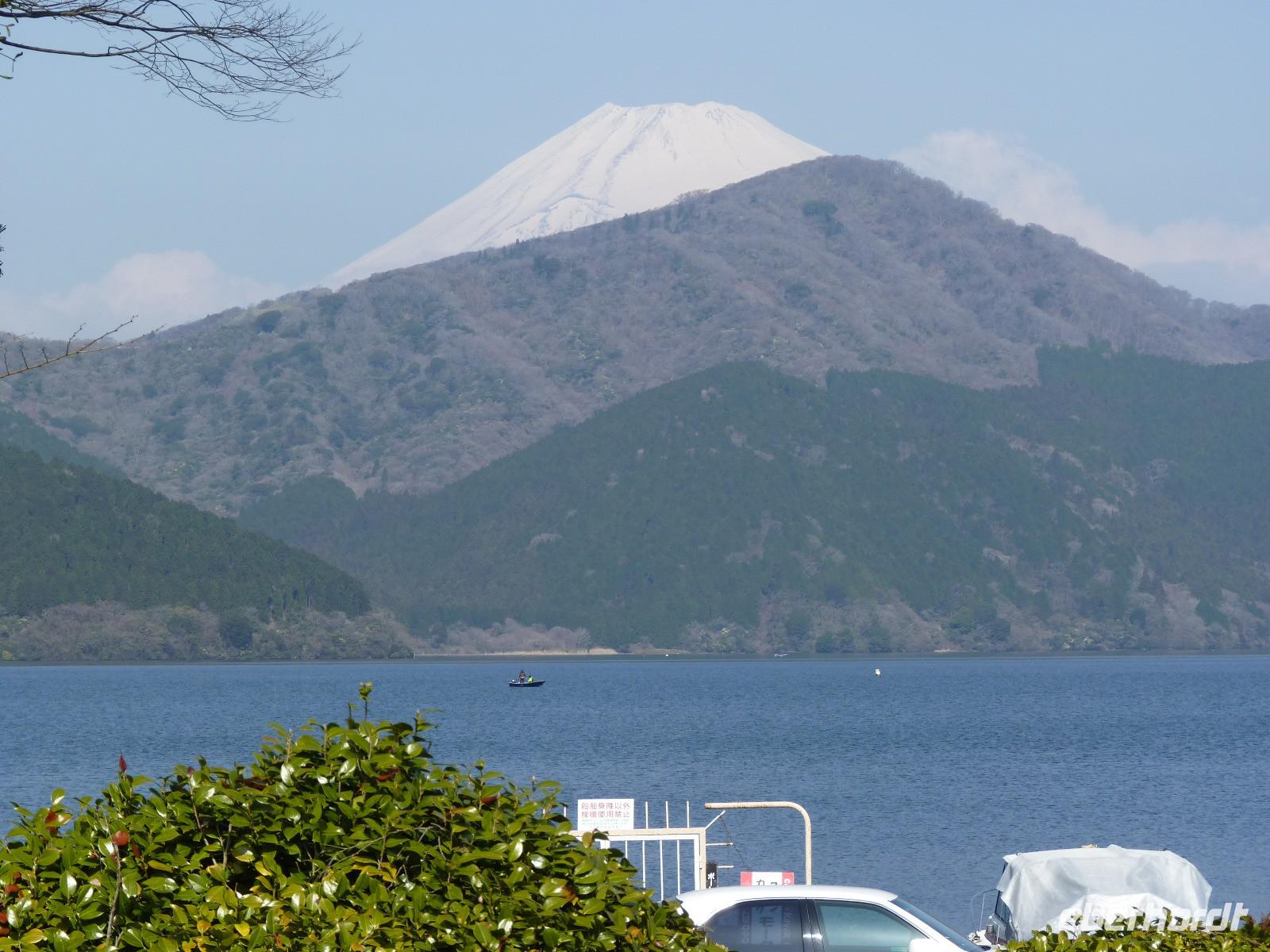Hakone - Aishi-See - Blick auf den Fuji